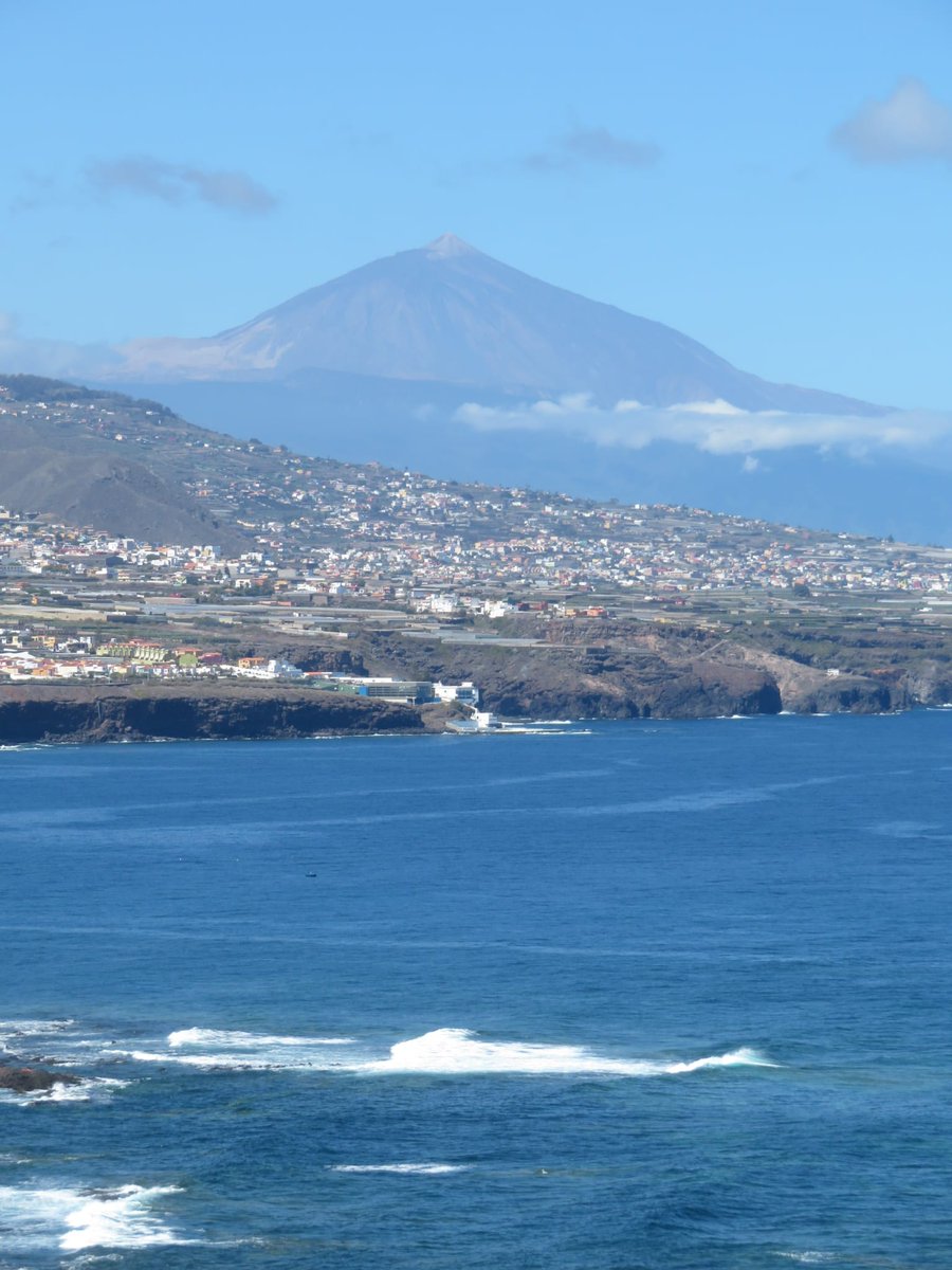 #Faro 💡🚦 La Autoridad Portuaria abrió ayer  el Faro de La Punta del Hidalgo a los estudiantes del CEIP San Bartolomé de Tejina, en el marco de celebración del Día Internacional del Medio Ambiente. <a href="/ecoareas/">Ecoáreas mardetodos</a> <a href="/EcoareasT11286/">Ecoáreas Tenerife</a>