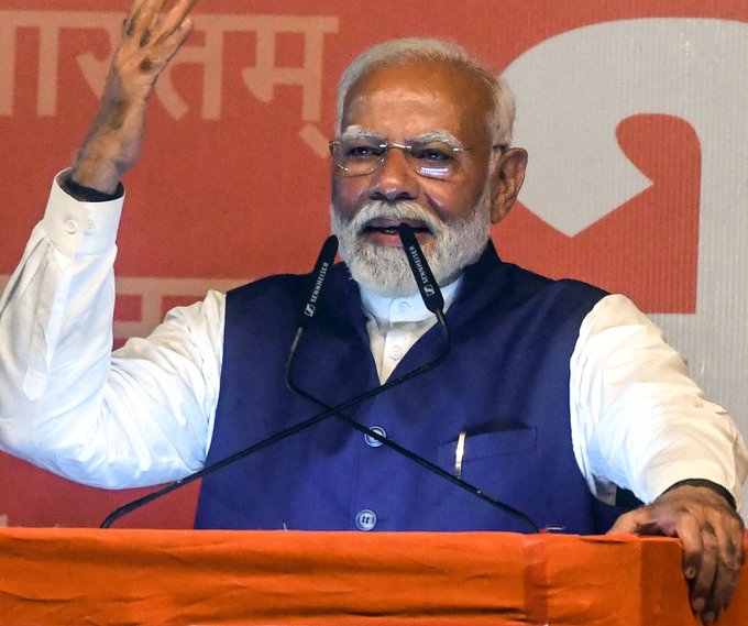 GulistanNewsTV's tweet image. #PMModi likely to take oath for third #successive term on June 9

@narendramodi