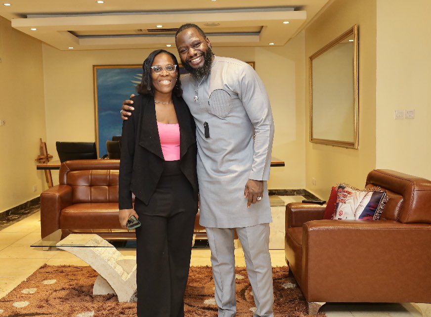 Tosyn / Mama Doyin ☀️ tweet media