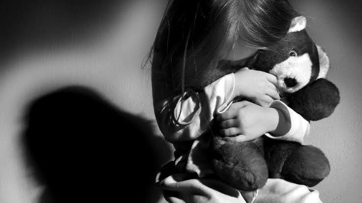 🔴 ABD'nin Louisina eyaletinde 13 yaşının altındakilere cinsel saldırı, ensest ve taciz suçlarından hüküm giyenlerin hadım edilmesine karar verildi.

TG: t.me/agentokato