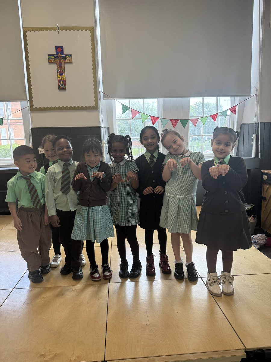 P2/1 will be represented by this fabulous group The Big Freeze! They will be singing &amp; dancing for the talent show tomorrow! 🎤🎶 <a href="/St_Denis_PS/">St Denis’ Primary</a>