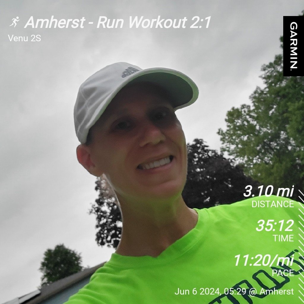 MedalChasers's tweet image. Mother nature was nice to me this morning! Was lightly raining when I woke up, but was warm so I said screw it, threw on a hat, and went out. It stopped raining during my entire run and started again after I walked in the door! 
#running #runningintherain #thursdayrun