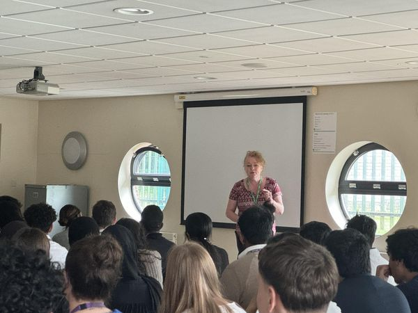 This week all of year 12 had a Personal Statement talk from  @JaneMarshallps  and Interviews who delivered a brilliant session on the dos and don'ts of statement writing with invaluable advice about what universities look for in interviews.
#UCAS #CreatingSuccessTogether