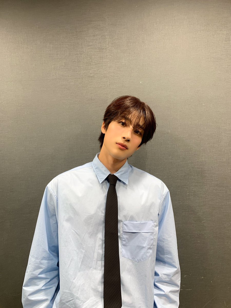 HanSeungWoo_twt's tweet photo. [📸]
2024.06.06
#Mnet #엠카운트다운 Behind Photo💜

#한승우 #HANSEUNGWOO
#SCENE #Blooming https://t.co/ImxxUHckBB