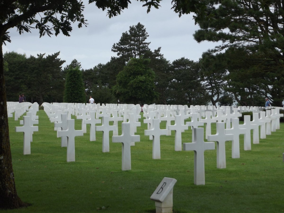80 jaar geleden begon de grootste landingsoperatie in de geschiedenis op de stranden van Normandië. Jonge mannen, jongens vaak nog, stormden daar uit bootjes de Franse stranden op om Europa te bevrijden. Zij brachten het ultieme offer, zodat wij in vrijheid kunnen leven. #DDay