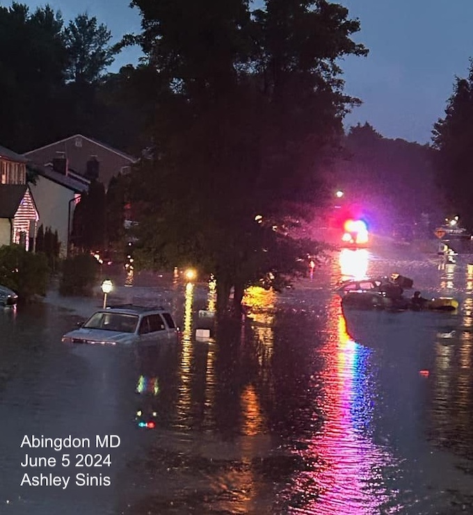 JustinWeather's tweet image. Storm Recap From June 5
🌪️ WORST in Maryland since June 1 2012
🌪️ 21 Tornado reports across Maryland (16), WV (4) , and Virginia (1)
💦 Numerous Water Rescues- Most in Harford County: 4 to 7 inches of rain fell
🔗Full Report justinweather.com/2024/06/06/tor…
🎥 Numerous Videos and Photos