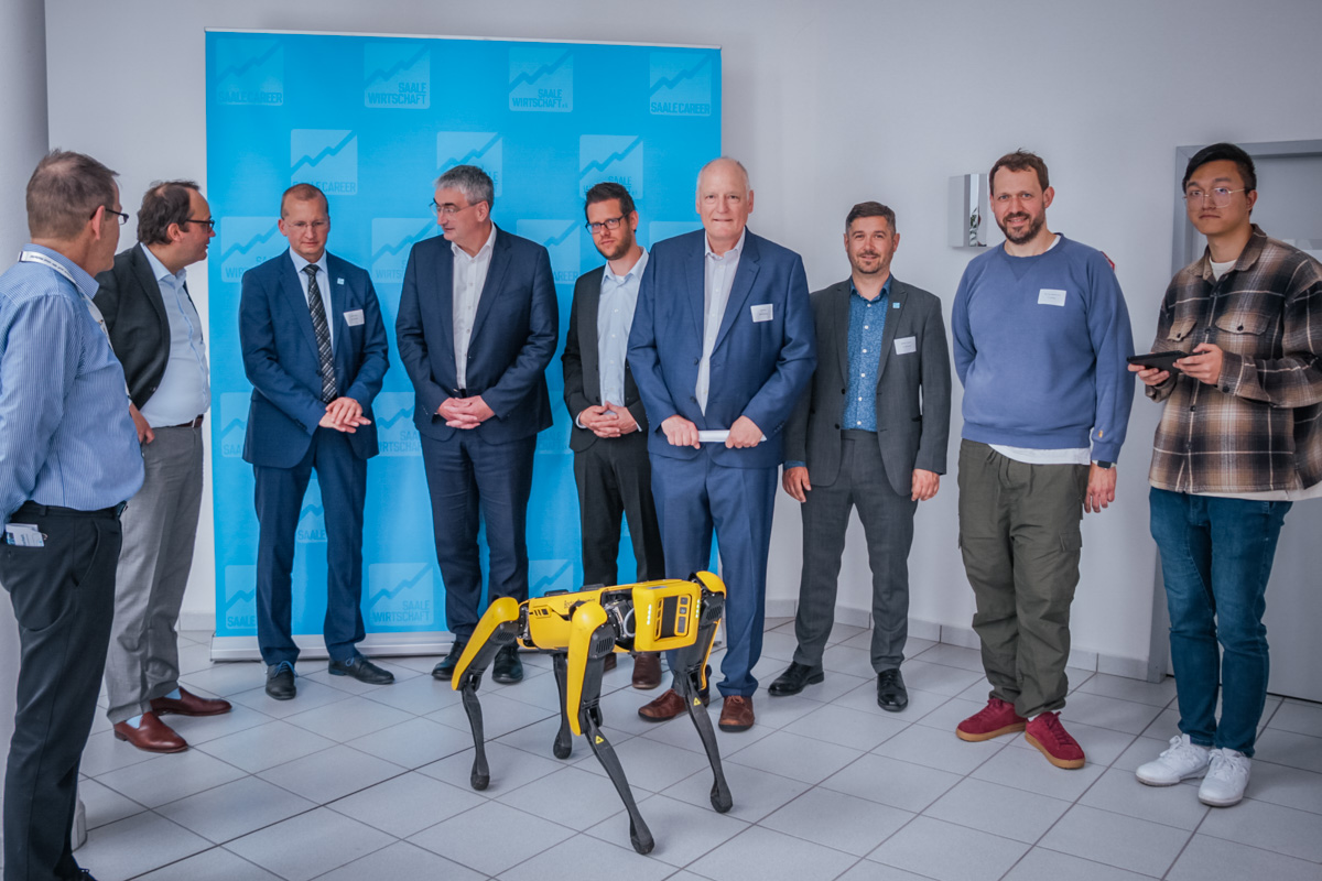 saalewirtschaft's tweet photo. Rückblick auf die erfolgreiche 1. Fachtagung KI und IT-Sicherheit des SaaleWirtschaft e.V. 🚀

Im IGZ Rudolstadt fand am 04. Juni die erste Fachtagung zu Künstlicher Intelligenz und IT-Sicherheit statt.
Weitere Infos unter:
➡ https://t.co/UfKCJceuOC https://t.co/kB6UDv3tna