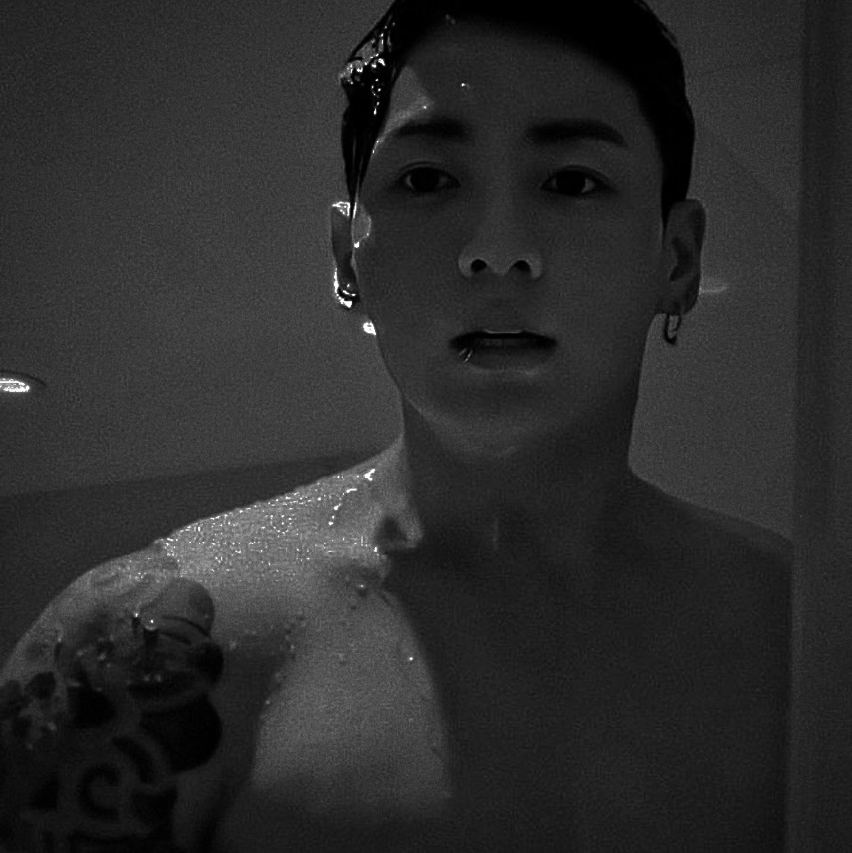 papiikpop_'s tweet photo. ⠀⠀⠀⠀⠀⠀
⠀⠀⠀⠀⠀⠀
⠀⠀⠀— Before, during and after shower. Which one you choosing?
⠀⠀⠀⠀⠀⠀
#nsfwbts #btsnsfw #kpopnsfw #nsfwkpop #jungkooknsfw #nsfwjungkook https://t.co/y9Raac5Qwq