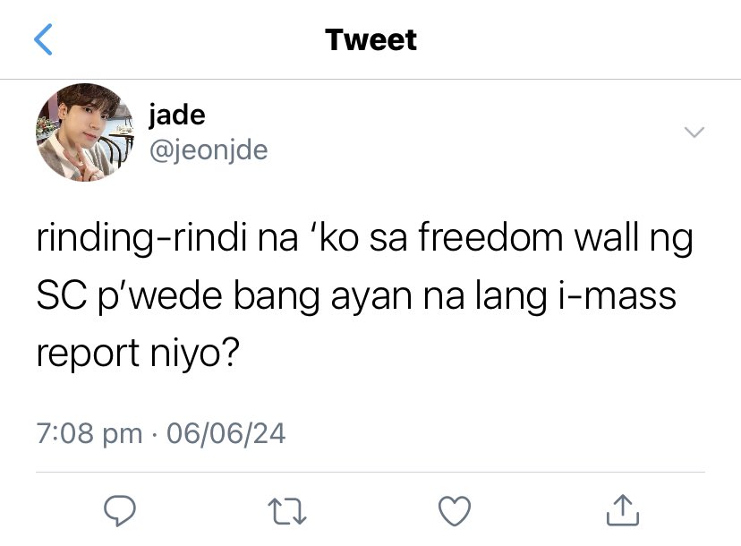 jeochive's tweet photo. freedom wall,
a short #minwon au.

where jade (ww) can’t escape the freedom wall posts about maki (mg), his ex. https://t.co/OJcaeEfoRe