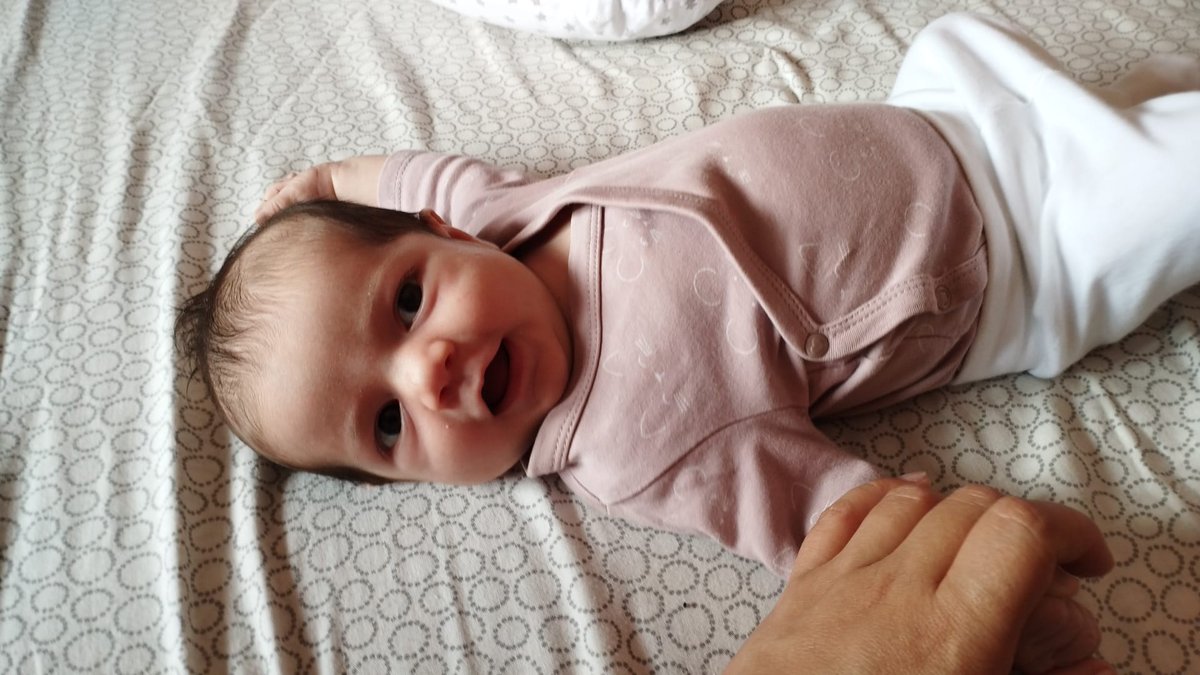 daniirabeloo's tweet photo. E a portuguesa mais linda que vc vai vê hoje. ❤️ https://t.co/XdmAnjVGNE