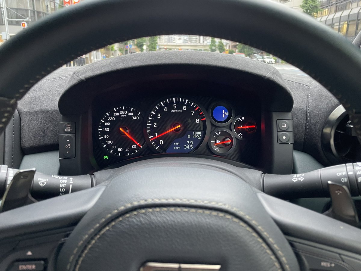 yamaDa_Smariner's tweet image. 1900km！
2000kmの特別メンテは5日間掛かるらしい。
寂しい🥲

22日には戻すスケジュールです！

#GTR
#R35
#tspec