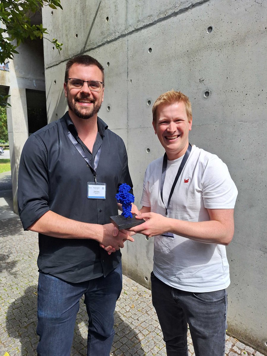 ImmuneWatch tweet media