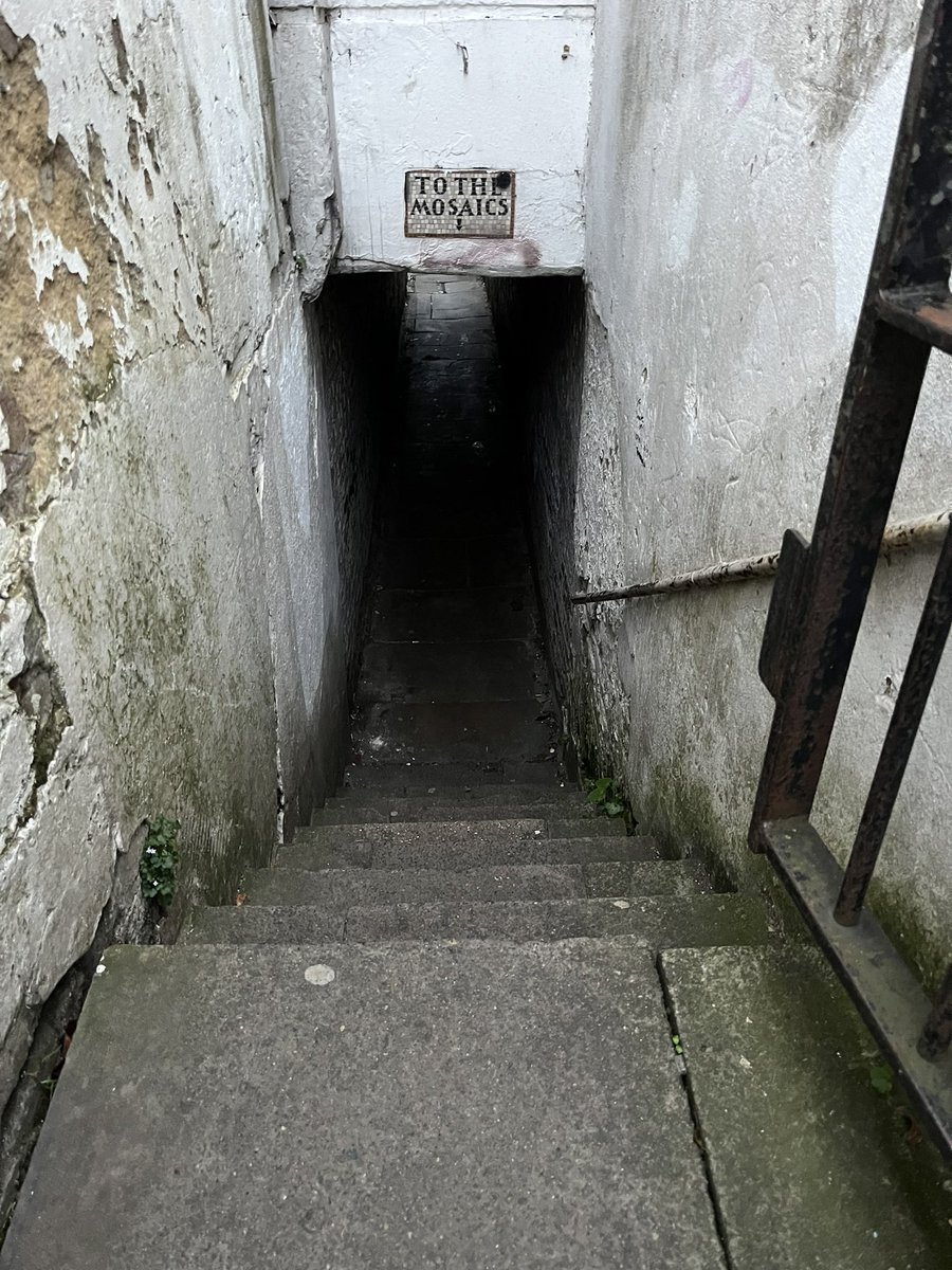 TomHunterArt's tweet photo. I’ve cycled past this sunken passageway thousands of times but this time I too the plunge into hidden #Hackney and look what I found https://t.co/MTBLZX95f2