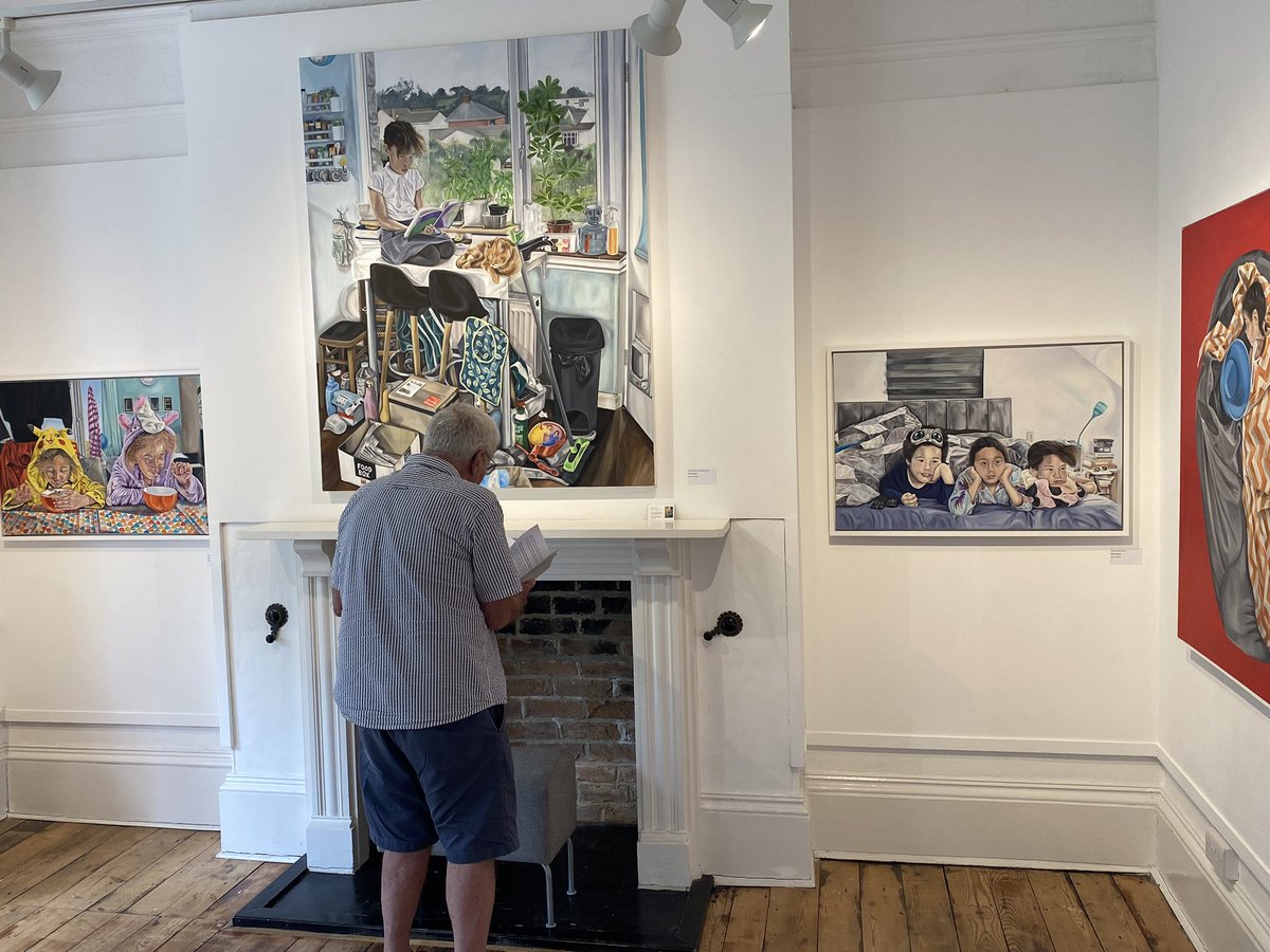 Fantastic exhibition <a href="/ThelmaHulbert/">THG</a> of #artistmother Sharon James