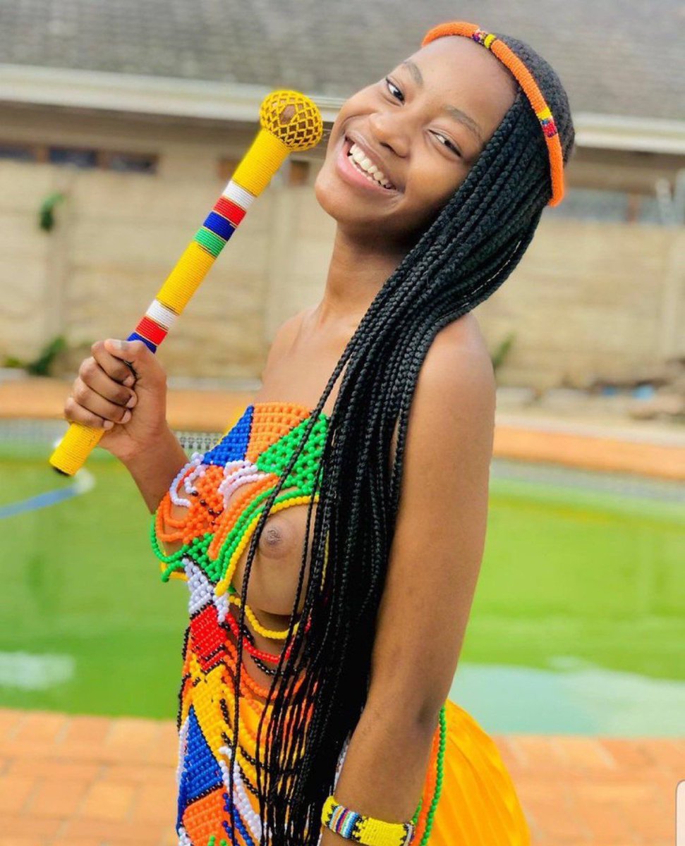ThePitBull007's tweet photo. Tshivenda Culture is beautiful 🤩 guys !
#NotWithTheDA #ConfusedCitizenTV #SenzoMeyiwaTrial Magwinya Vladimir Putin Rulani Mukwena Rand Tenders Nabi Churchill Minister of Police https://t.co/EhmNV8W6W6
