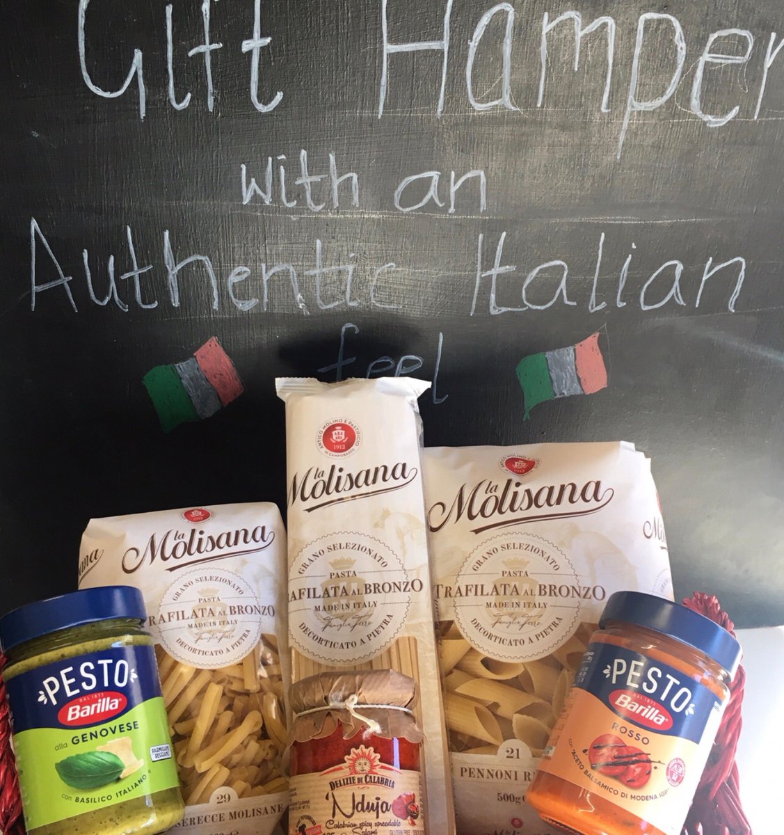 Authentic Italian Hampers from Armando's Deli for that perfect gift 🇮🇹 buff.ly/47GzW3Z buff.ly/3V1ZKlO