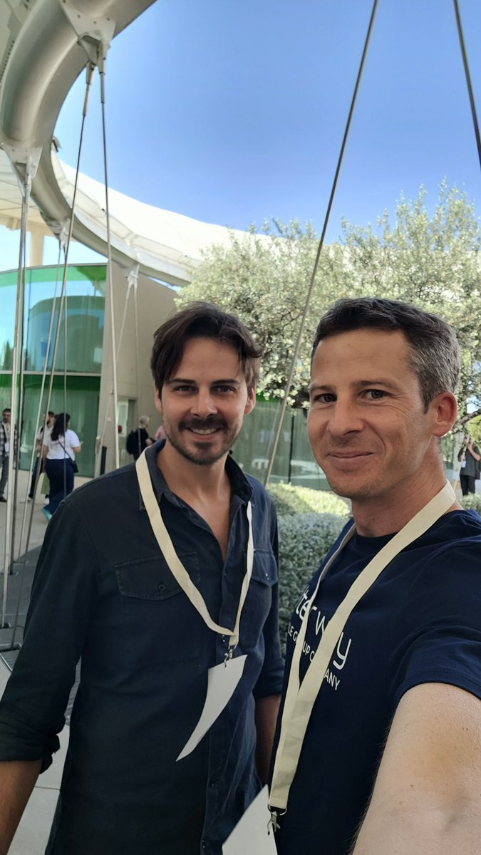 Journée a la #waxconf a #thecamp avec <a href="/sebfox/">sebastien dubois</a> <a href="/FGTECHTEAM/">Les Filles & Les Garçons de la Tech</a> <a href="/alterway/">Alter Way</a>