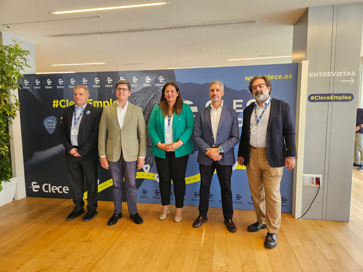 Virginia ha conseguido un contrato con <a href="/Clece_/">CLECE</a> tras su etapa formativa en <a href="/Randstad_es/">Randstad España</a> gracias al programa 'Sevilla Integra' de <a href="/Ayto_Sevilla/">Ayuntamiento de Sevilla</a>.

#CleceEmplea va a cubrir 2800 puestos de trabajo en España con entrevistas presenciales como las que hoy se han desarrollado en Sevilla.