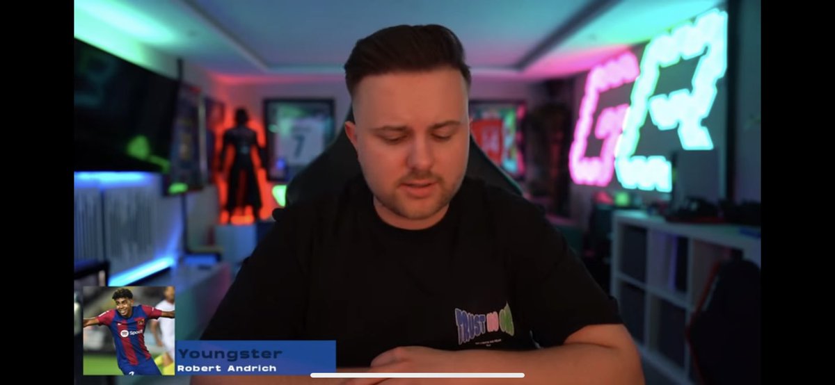 Dominik tweet media