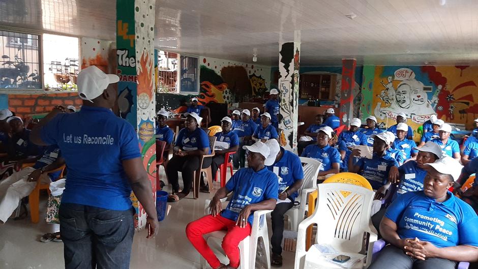 IomLiberia's tweet photo. in Gbarpolu County. Let's work together to keep the peace and build a better future. https://t.co/FTbF8IvdmW