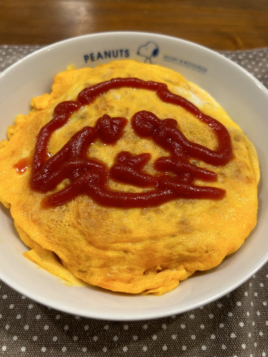 rakuuunchi's tweet photo. 母さんにだんご描かせたら🙂‍↕️🍡 https://t.co/kPpPPHuSBi