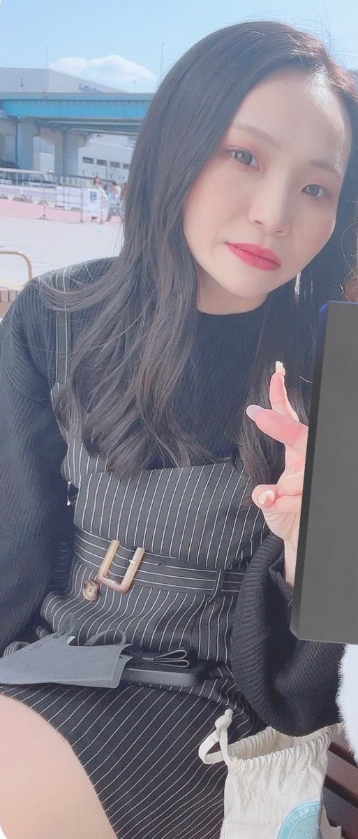 _____apeach___'s tweet photo. 次はジャニーズ界隈で詐欺しようとしてる？

この名前と顔には注意してね、、、

若林音々 27歳 静岡住み

SixTONES SnowMan なにわ男子
ワカバヤシネネ 八木勇征のヲタク
チケット詐欺 トレカ詐欺 無賃乗車 逮捕 https://t.co/E4eCmoxdXN