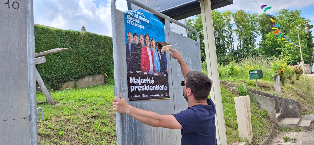 thomas_pichart's tweet photo. Nous y sommes presque ! Après trois mois de campagne intense dans toute la Marne, Je tiens à remercier tous ceux qui ont participé à cette campagne pour votre soutien, votre énergie et votre engagement. nous avons montré que nous avons @BesoindEurope 

#electionseuropeennes2024 https://t.co/xGPlKm70vY