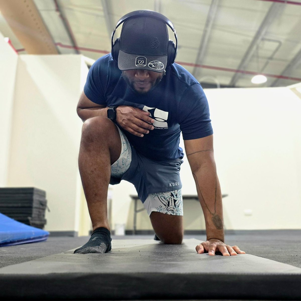 Plat2num's tweet photo. Got my new @InvictaKuru workout shorts in! They are so comfy, and the design is sick! 😎🩵🥰

#invictakuru #gymlife #gymlifestyle https://t.co/91PZM7rSxt