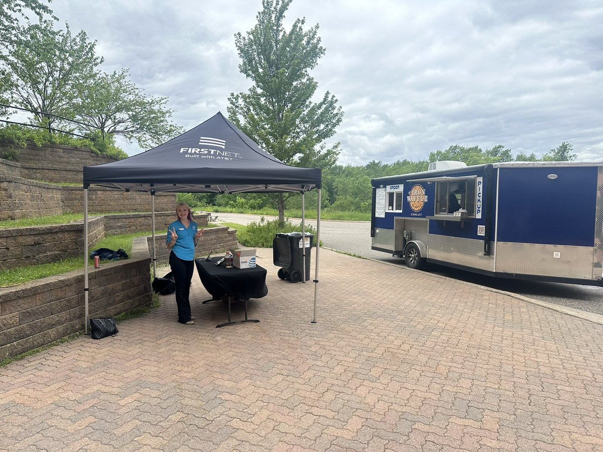Waffle Truck and FirstNet at Essentia! <a href="/forsman_ryan/">Ryan Forsman</a> <a href="/BOLDNP/">BOLD Northern Plains</a>