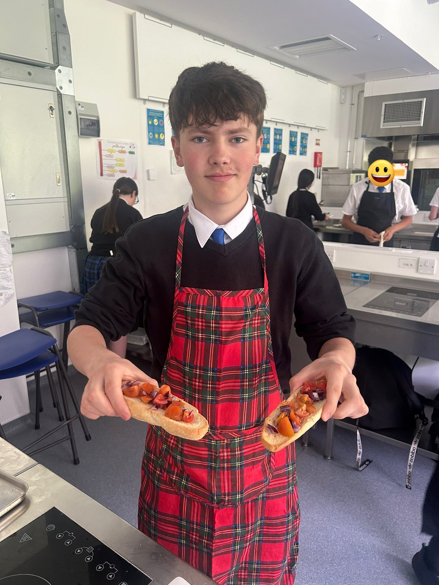 Miss Campbell tweet media