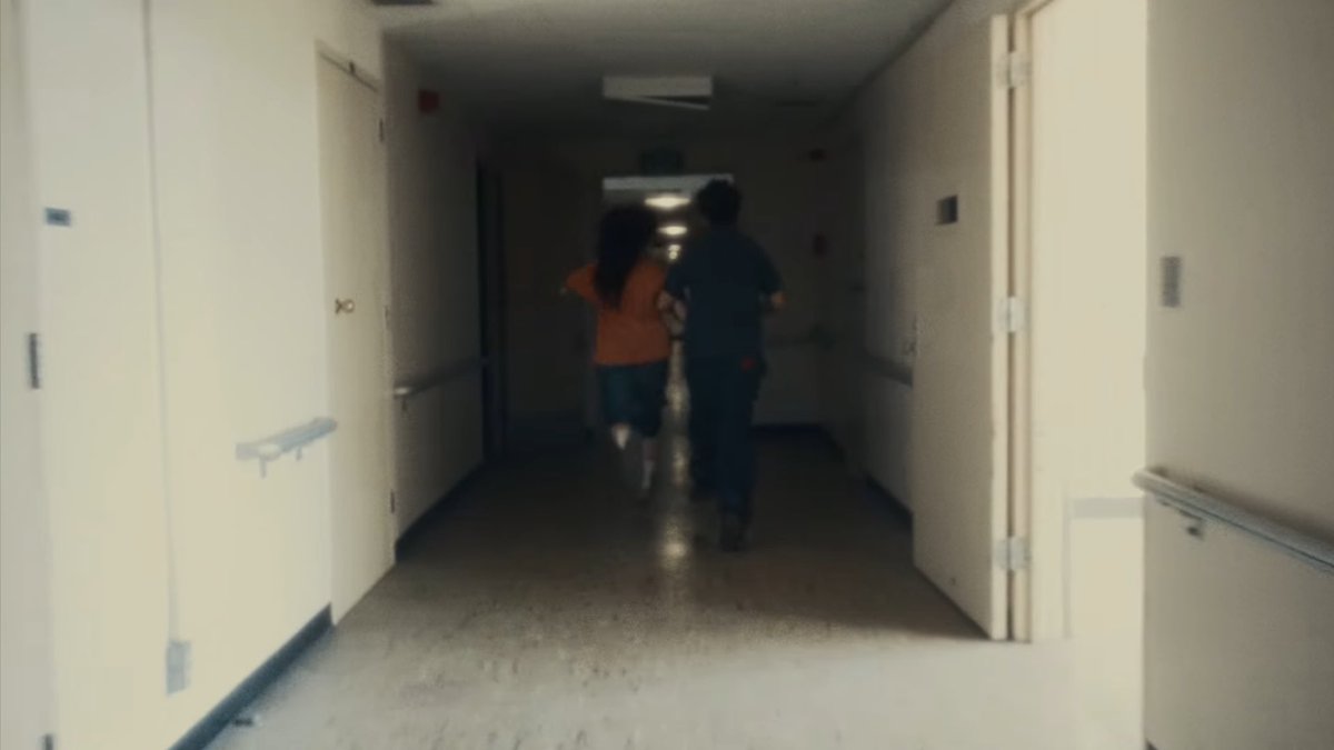 PopBase's tweet photo. Billie Eilish has released the music video for ‘CHIHIRO.’

Watch: https://t.co/rvLUAdGtOx https://t.co/4ngZXzR35z