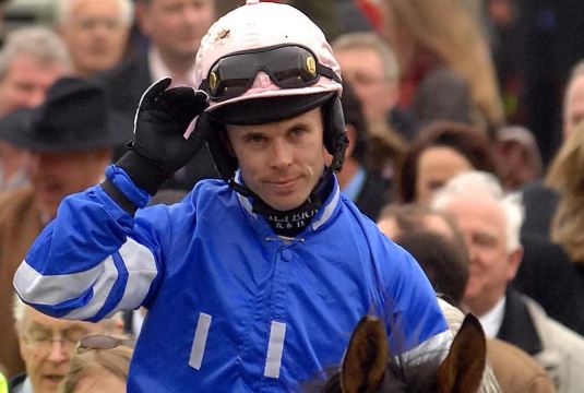 📢GALWAY RACES SUMMER FESTIVAL BALL, ALL FOR GALWAY NATIVE, GRAHAM LEE. 

We are delighted to bring back The Galway Races Summer Festival Ball 2024, proudly supporting Graham Lee, on Saturday 3rd August at 7pm in the <a href="/TheGalmont/">The Galmont Hotel & Spa</a>  

Graham had done it all as a jockey; notably