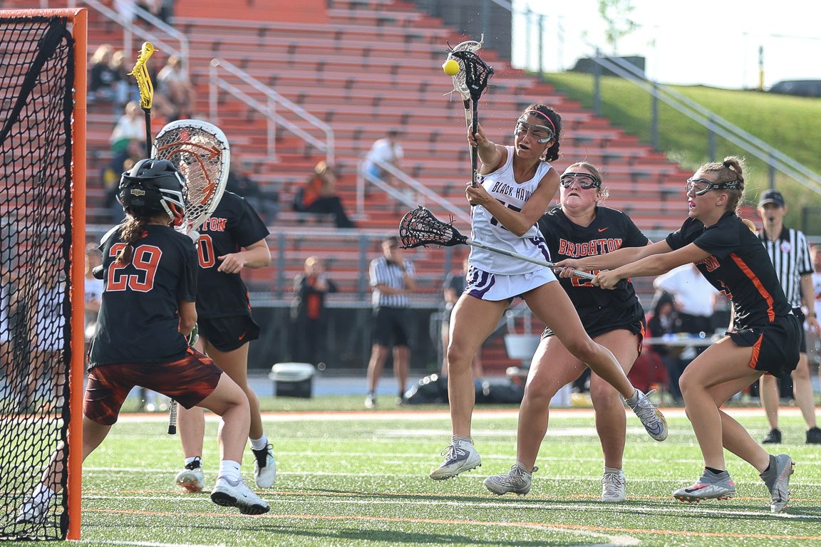 SusanAdamsPhoto's tweet photo. The @BloomfieldWLAX Black Hawks played tough, but fell 14-10 to the Bulldogs in the state semifinals last night https://t.co/cb4Sb0QWS9
Go Black Hawks! @BHHSSportsMed @BHBlackHawks https://t.co/9Wj2xeqkYv