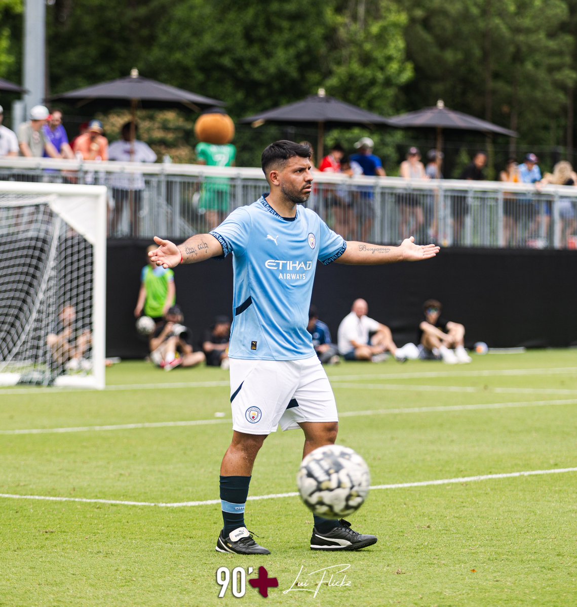 LuiFlickz tweet media