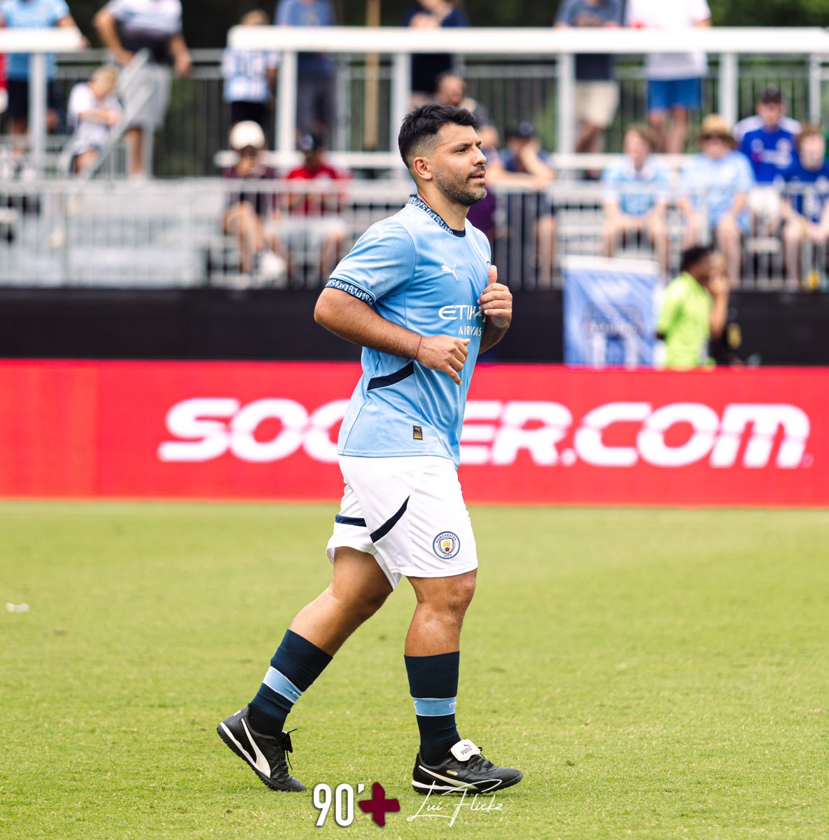 LuiFlickz tweet media