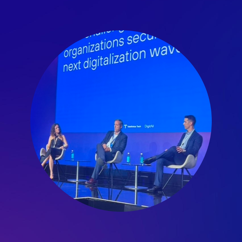 TelefonicaTech's tweet photo. "Critical Mission: Securing the Crown Jewels". 🔐

En este punto, Juan Campillo y Ester Tejedor, de la mano de nuestro cliente @ferrovial_es, exploran los retos para mantener la seguridad de nuestras organizaciones. 💻 

 #DigitAll24