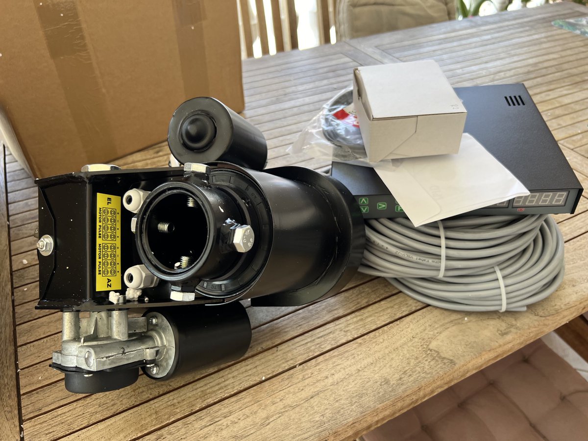 ＦＧ８ＯＪ🏝️🛰️🌑 tweet media