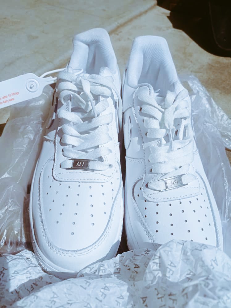 NICRAH9's tweet photo. Available 🔐🤔 https://t.co/HLtCp3Y52w
