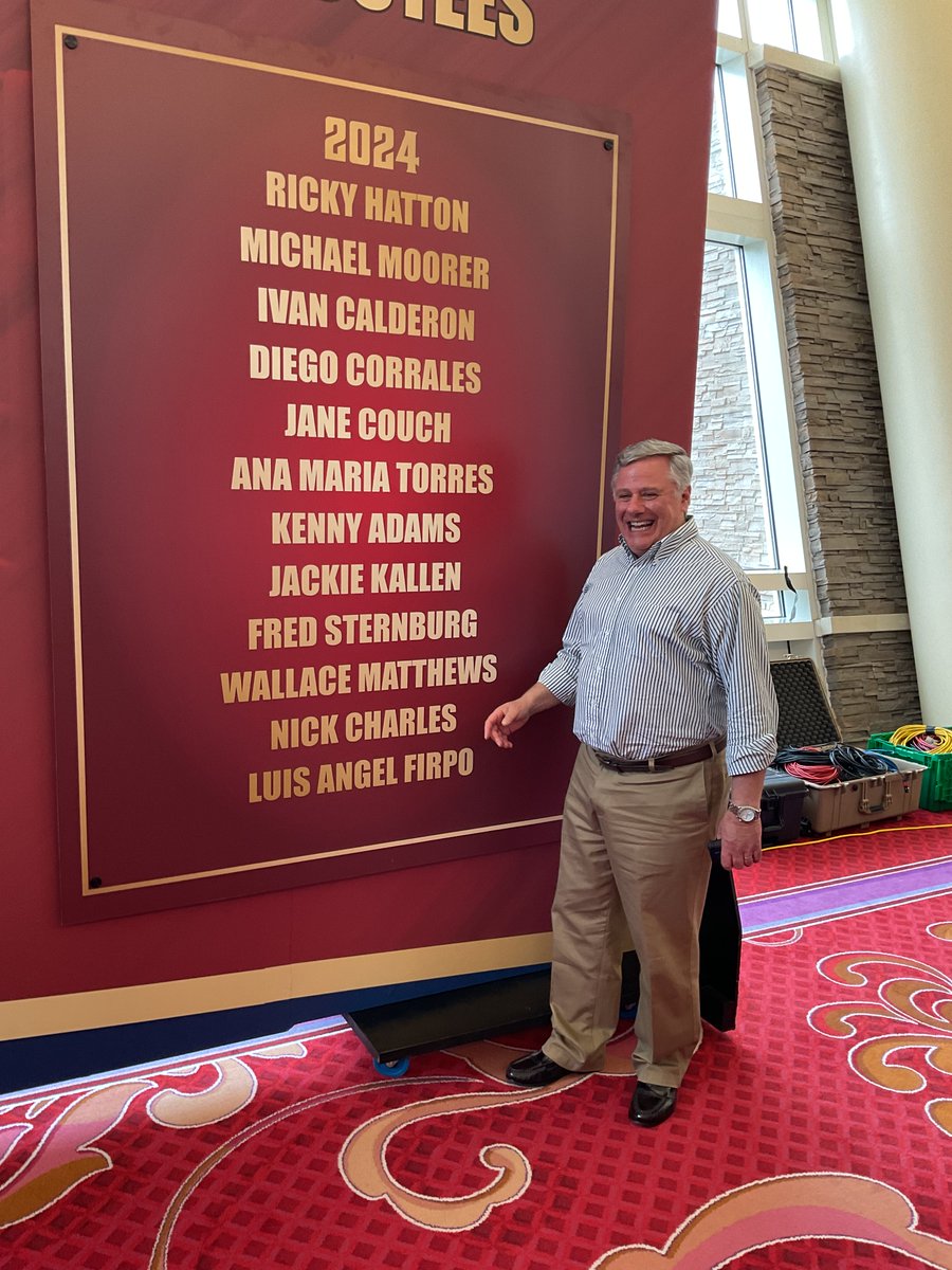 I'm taking as many of these photos as possible at <a href="/TurningStone/">Turning Stone Resort</a> and the 🥊 <a href="/BoxingHall/">Boxing Hall of Fame</a> before the recount becomes official!!!  This afternoon, I plan to draw a mustache on <a href="/FreddieRoach/">Freddie Roach</a>'s plaque but keep that between us. #Boxing <a href="/RealWinkyWright/">Winky Wright</a> <a href="/GGGBoxing/">Gennadiy Golovkin</a> <a href="/MannyPacquiao/">Manny Pacquiao</a>
