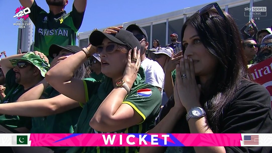 sai_whispers's tweet photo. USA stuns Pakistan with back-to-back wickets!
3-fer for Nosthush Kenjige!
#T20IWorldCup2024 #USAvsPAK #CricketinUS https://t.co/MGHtLXEpUs