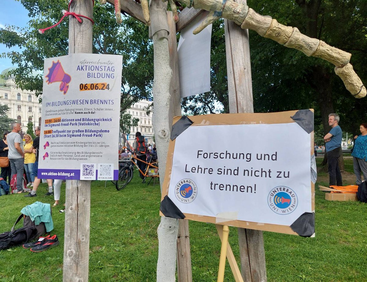 Unterbau Uni Wien tweet media