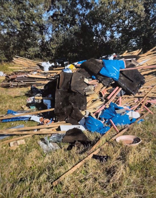 Hart District Council successfully prosecute man who dumped building waste, including asbestos, in local field. He has been fined £3,800 after being found guilty of 2 offences at Basingstoke Magistrates Court after a satellite navigation device was found in the waste linking him.
