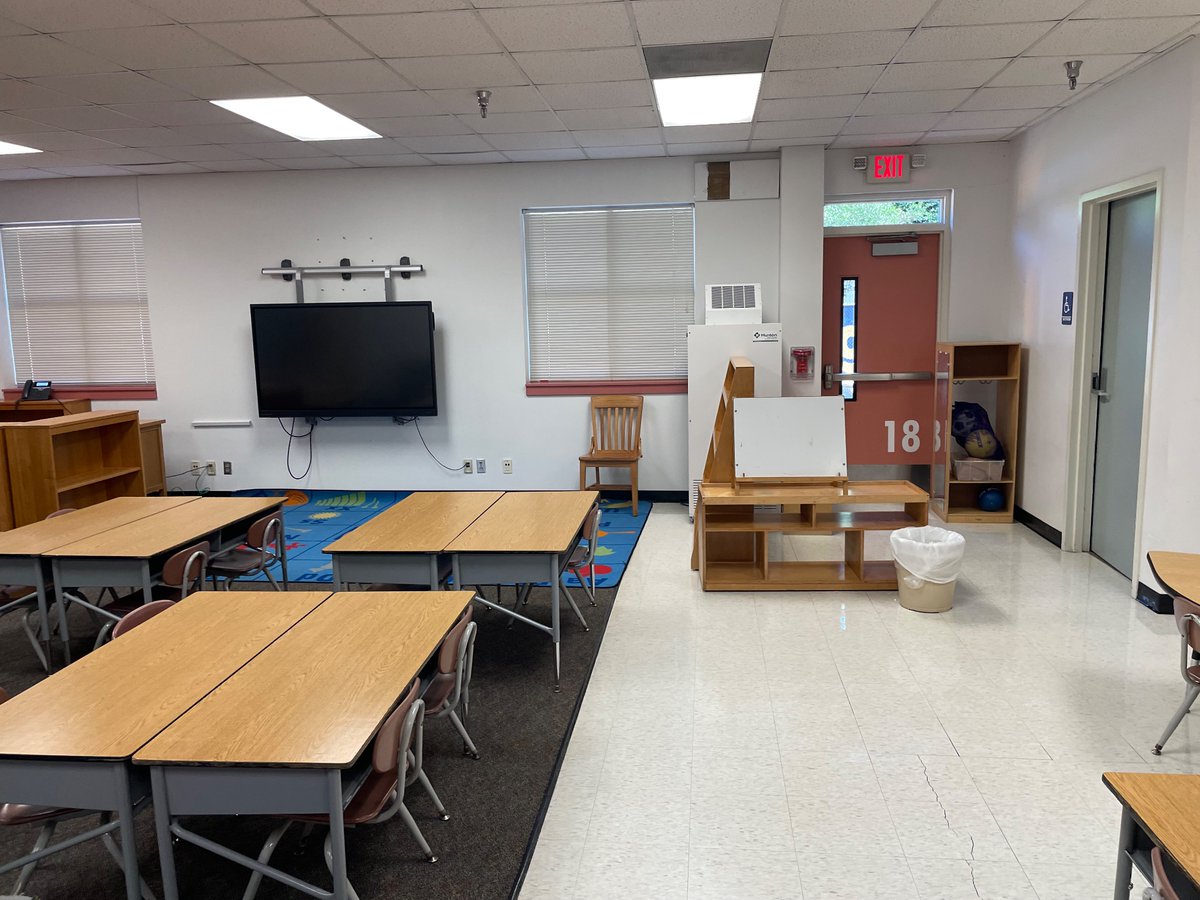 Veronica Flores tweet media