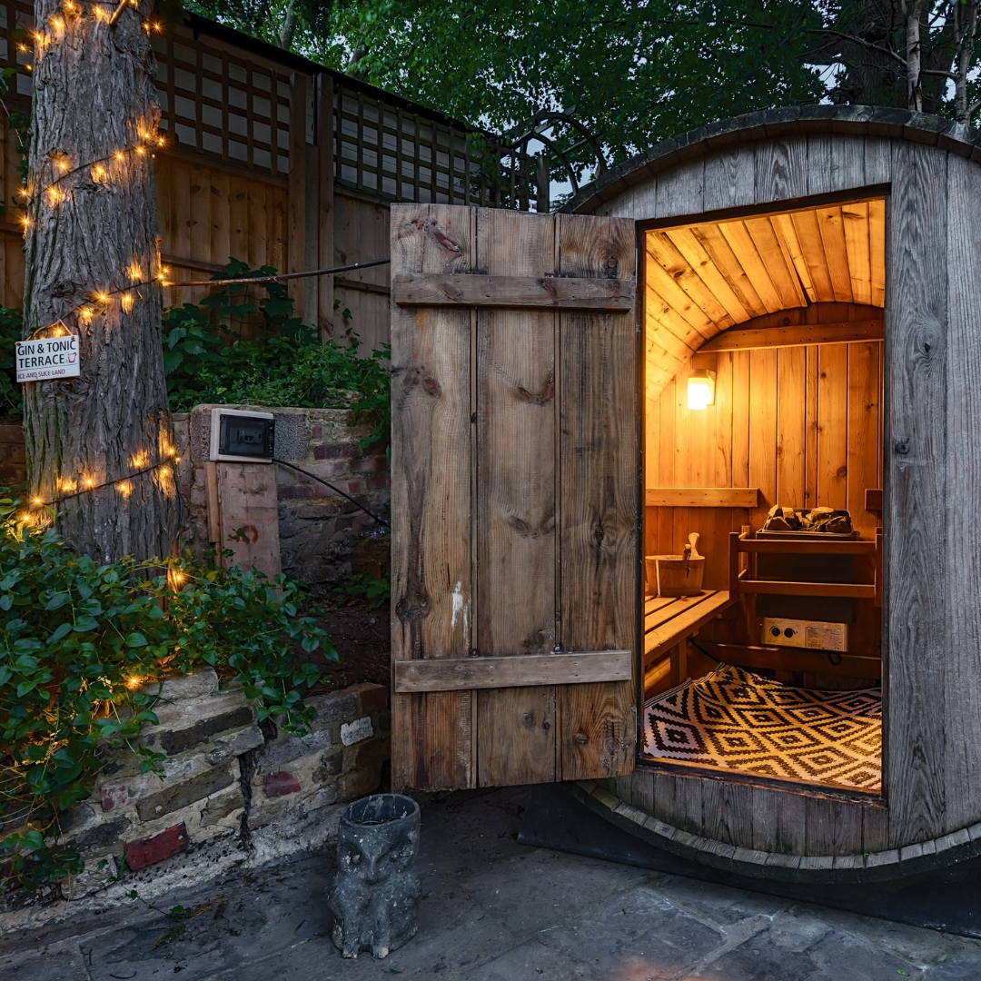 The Acorn Group tweet media