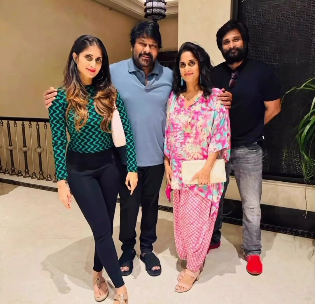 #Ajithkumar Family with Megastar #Chiranjeevi 💥