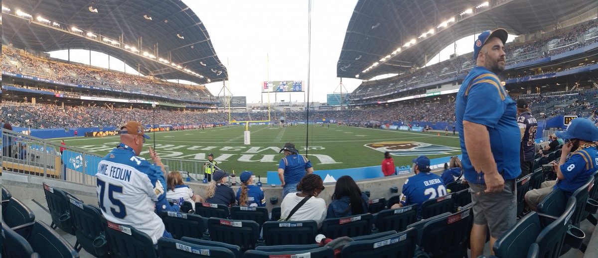 GoJetsGoBombers's tweet photo. Been to plenty home openers! This one is different, 1st timer going as a season ticket holder! #Sec140 @Wpg_BlueBombers #ForTheW ππ https://t.co/bytbFTp7MM