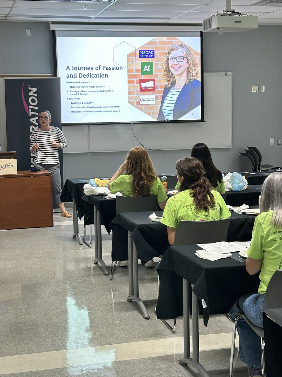 AlgonquinPEM's tweet photo. .@Techsploration continues today at the Pembroke Waterfromt campus.  Grade 9 girls from across @RenfrewCounty learning about STEM careers and being motivated by @jodibucholtz &amp; her inspirational “embrace opportunities” speech.  @RCDSB @PemObserver @yourtvov https://t.co/CBBO6hFHnZ