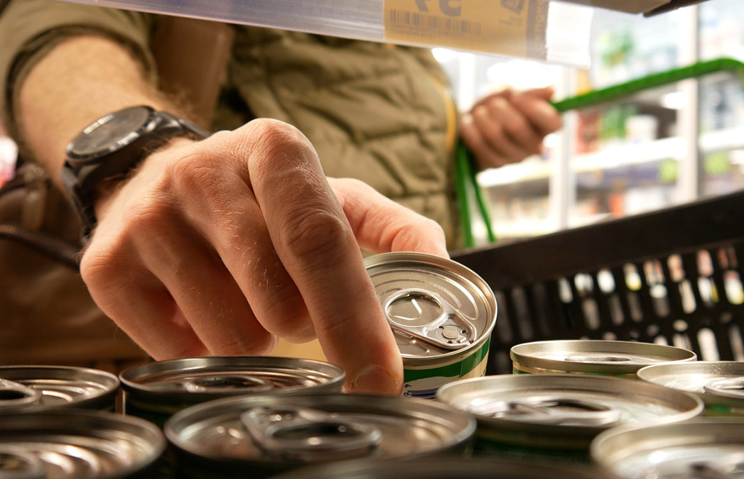 🌀 Get ready, Florida! Prepare for hurricane season with FL's Disaster Preparedness Sales Tax Holidays. Shop tax-free for essentials June 1-14 &amp; Aug 24-Sep 6. Stay safe! bit.ly/4ecXukr

#HurricanePrep #TaxHoliday #FloridaSafety #DisasterReady