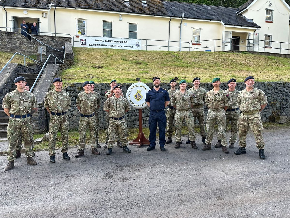 Royal Naval Leadership Academy tweet media