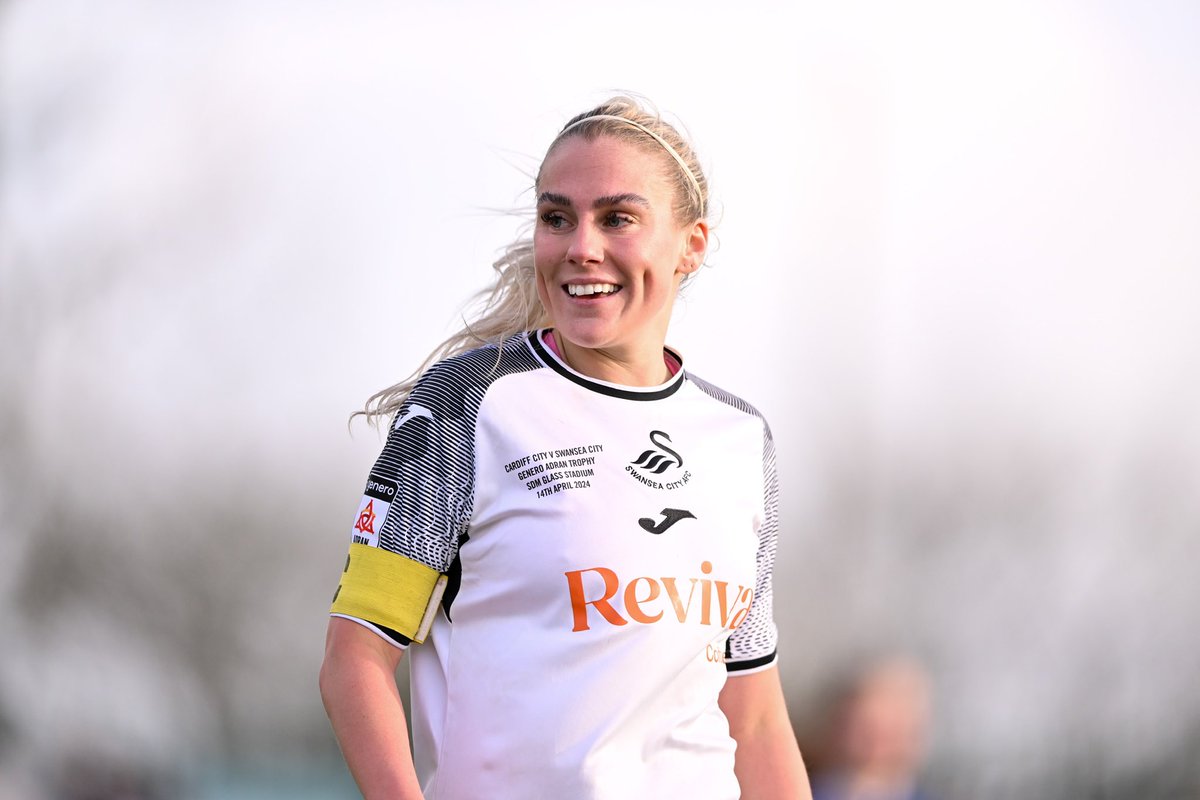 7 years, 6 trophies, 4 champions league campaigns and endless memories.

From my first to my final game, my time here has been special!

I feel now is the right time to move on to a new challenge but I would like to thank everyone at <a href="/SwansWomen/">Swansea City Women</a> for everything! 

YJB… Always x
